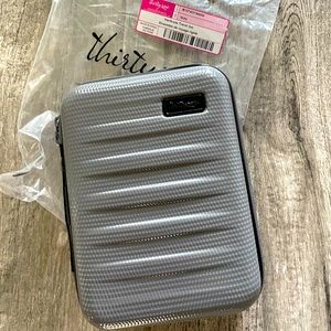 Thirty One hard case travel set